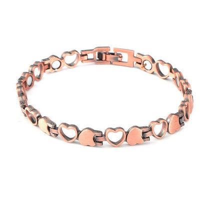 Elegant Heart-Linked Magnetic Bracelet 💖 Hearts That Click Together – A Beautiful, Easy-Fastening Symbol of Love ✨